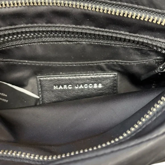 Marc Jacobs Black Nylon Crossbody Messenger Bag Leather Trim Silver Hardware - Picture 3 of 13